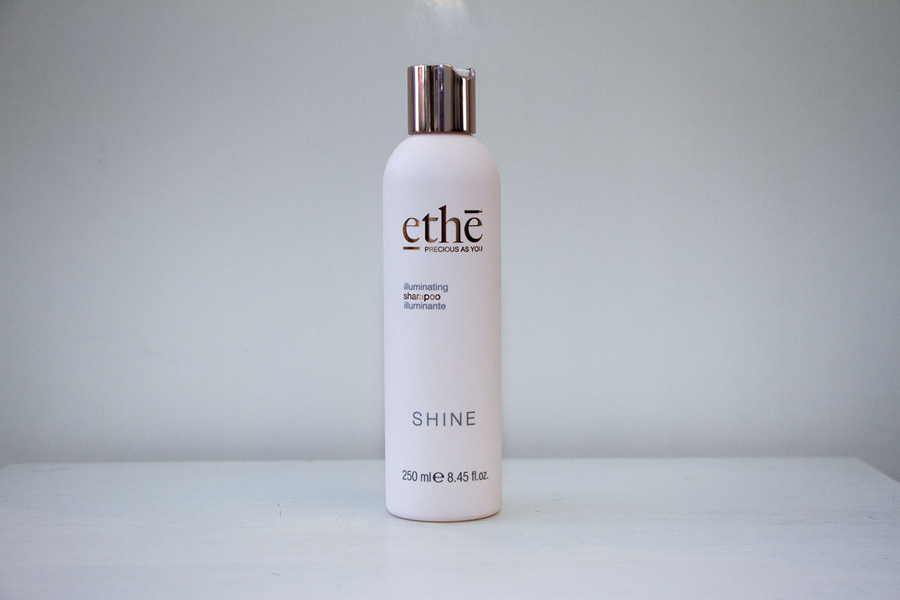 Prodotti Ethè linea Shine, Shampoo illuminante da Diego Staff Parrucchieri Spinea